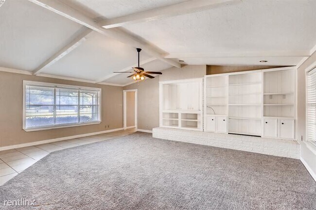 Building Photo - 3 br, 2 bath House - 156 South Pearson Lane