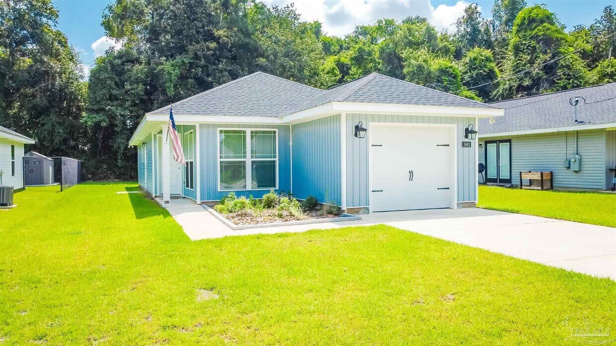 Foto principal - 3982 Edgefield St