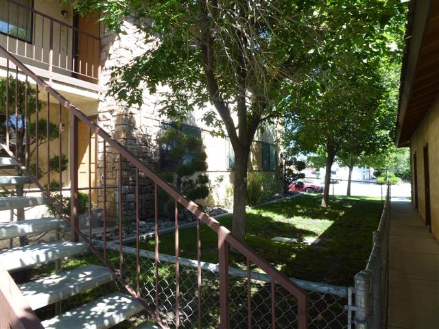 Foto del edificio - Wild Flower Apartments