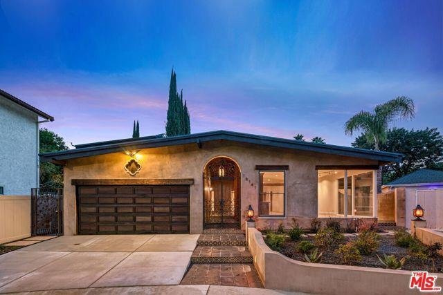 Foto del edificio - 16141 Bayberry Place, Los Angeles, CA 9140...