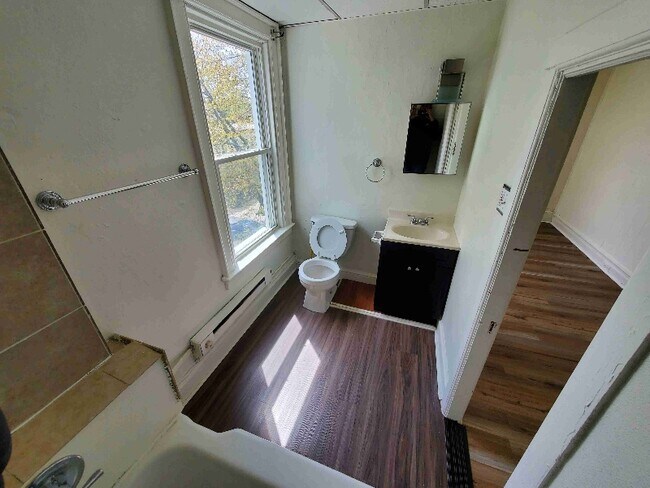 Foto del edificio - 534 N Plum St