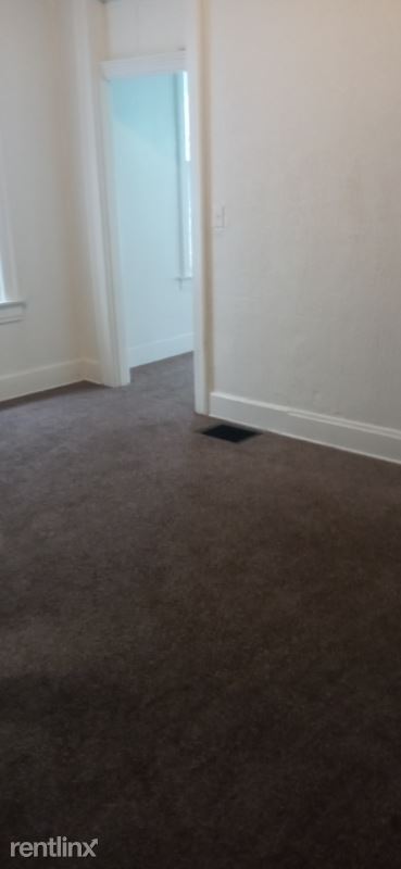 Foto del edificio - 3 br, 1 bath House - 1034 Purcell Ave