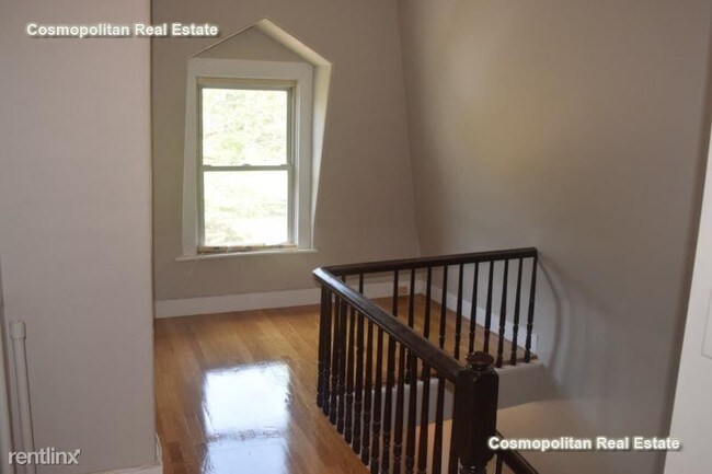 Building Photo - 4 br, 2 bath  - 4A Laurel St