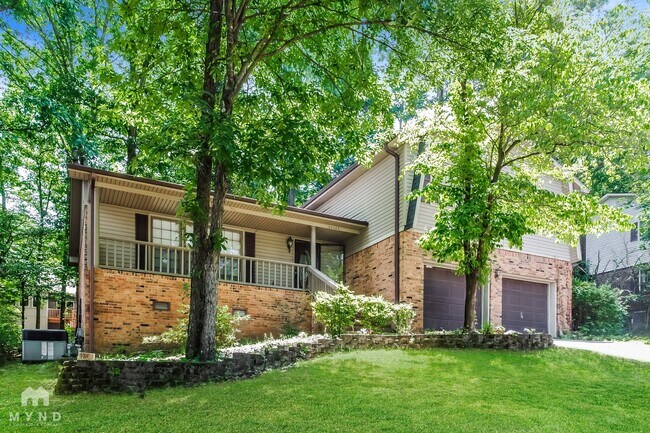 Foto del edificio - 11313 Mountain Crest Dr SE
