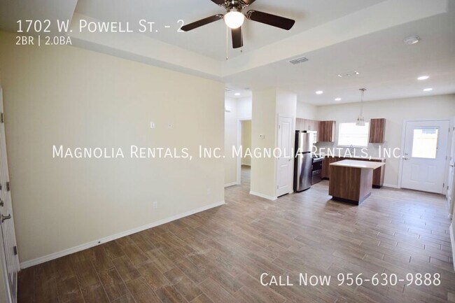 Building Photo - 1702 W Powell St