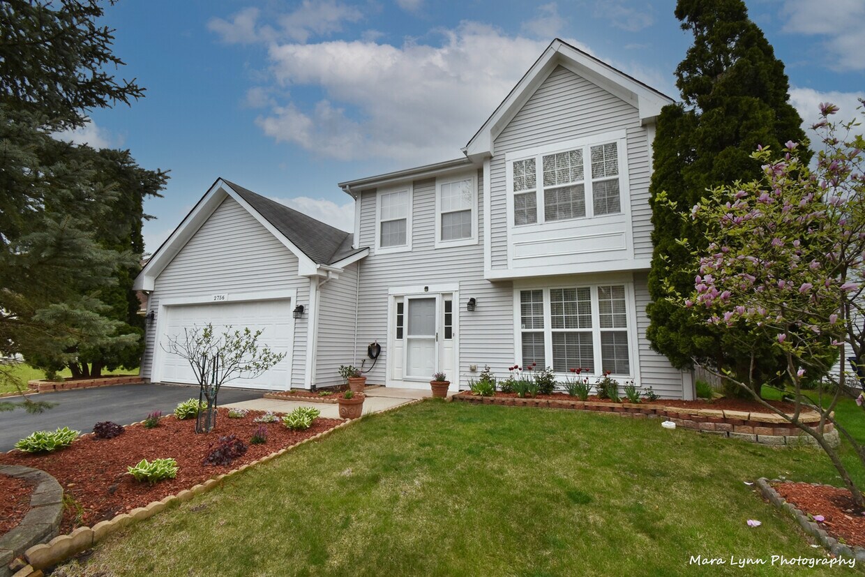 Primary Photo - 2756 Bluewater Cir