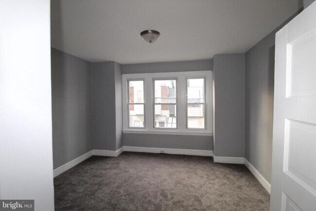 Foto del edificio - 3237 N Newkirk St