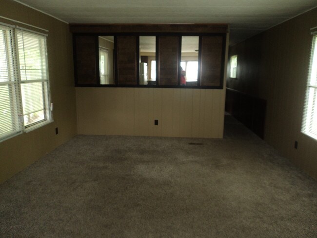 living room - 32884 Violet St