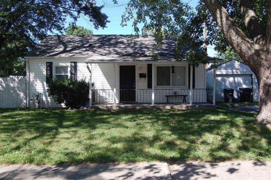 Primary Photo - 2700 Underwood St