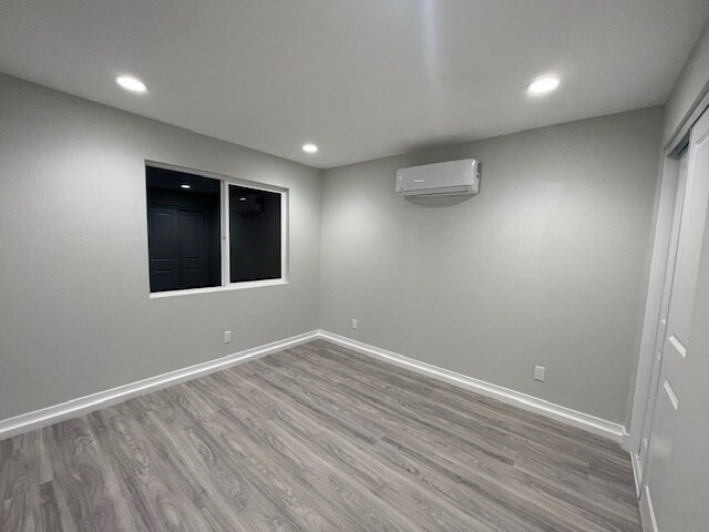 Building Photo - 9354 Lampson Ave