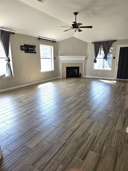 Foto del edificio - 14925 Cypress Ridge Grove Ln