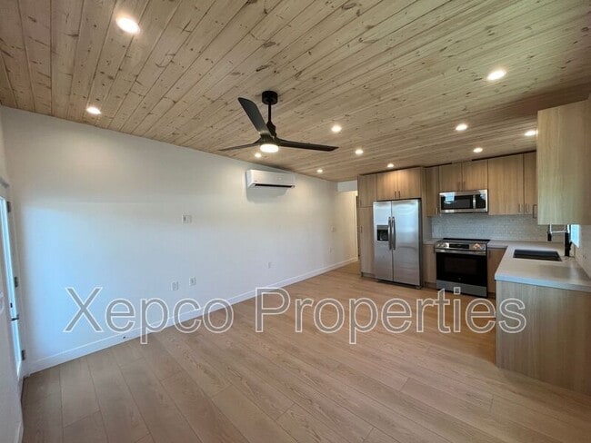 Foto del edificio - 38702 Paradise Way