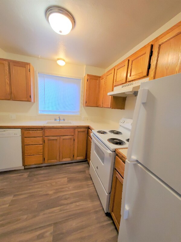 Foto del edificio - 6900 S 125th St