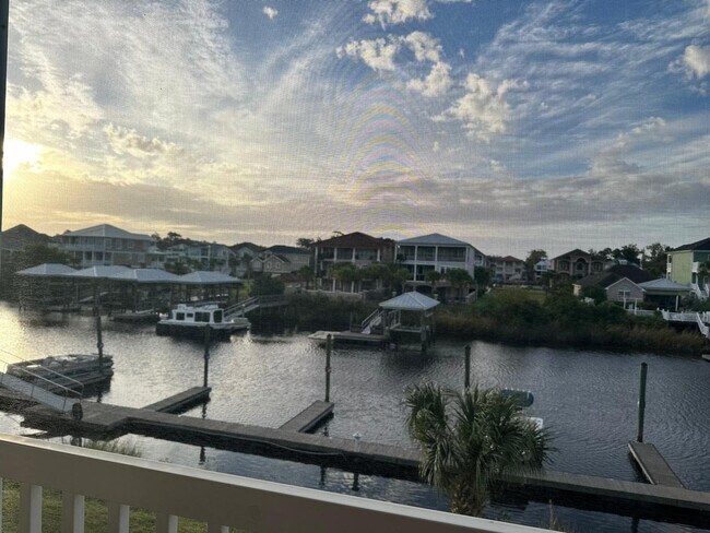 Building Photo - 4520 N Plantation Harbour Dr