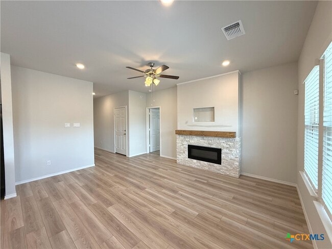 Foto del edificio - 1338 Brookfield St