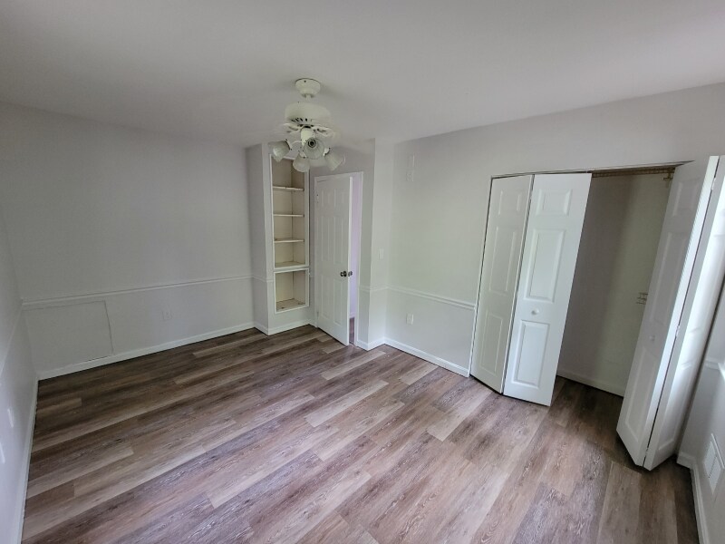 Foto principal - 1472 Berger St