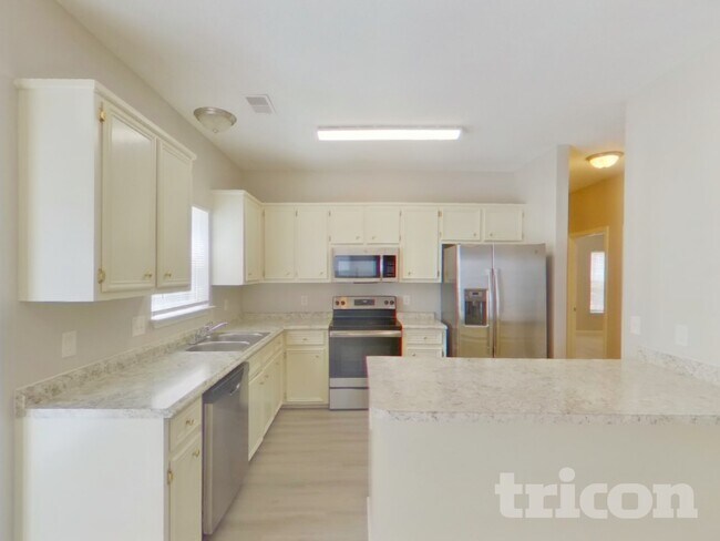 Building Photo - 207 Lockleven Dr