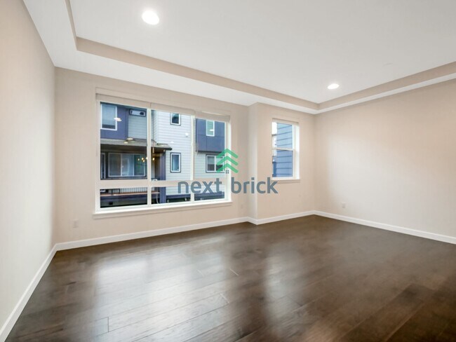 Building Photo - 3 Bed and 3.5 Bath Beautiful  Modern Townhome is Available for Rent!