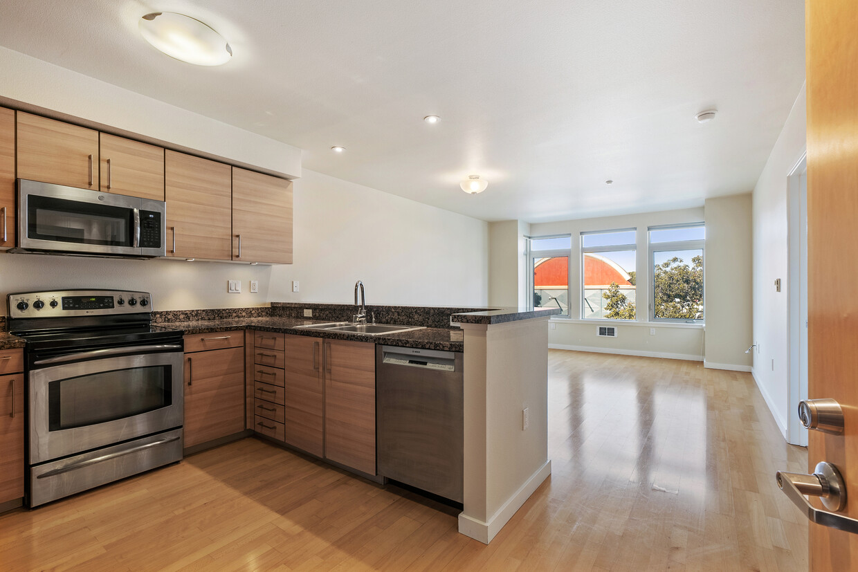 329 Bay St Unit 305, San Francisco, CA 94133 - Room for Rent in San ...