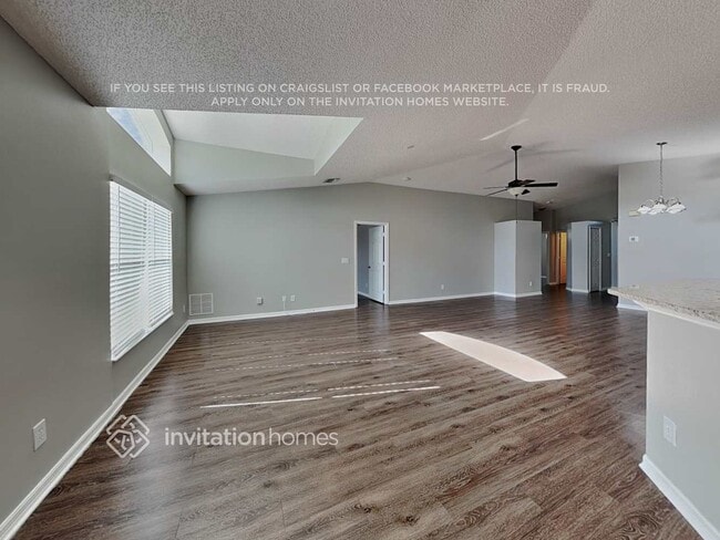 Building Photo - 4831 Manchester Dr