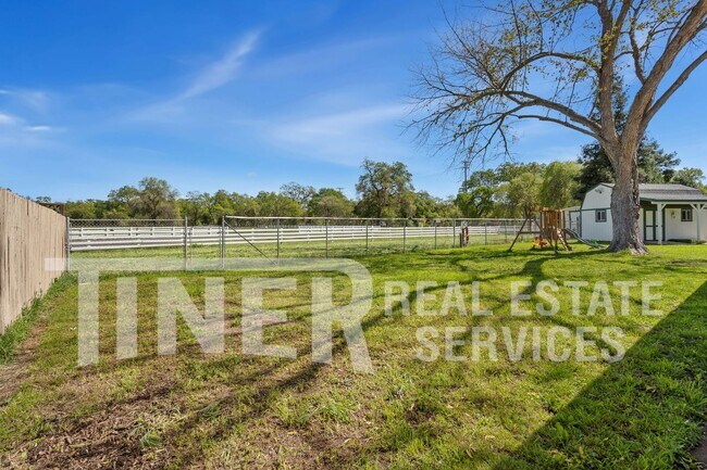 Foto del edificio - Charming 3 bedroom 2 bath Home. - Tier 3