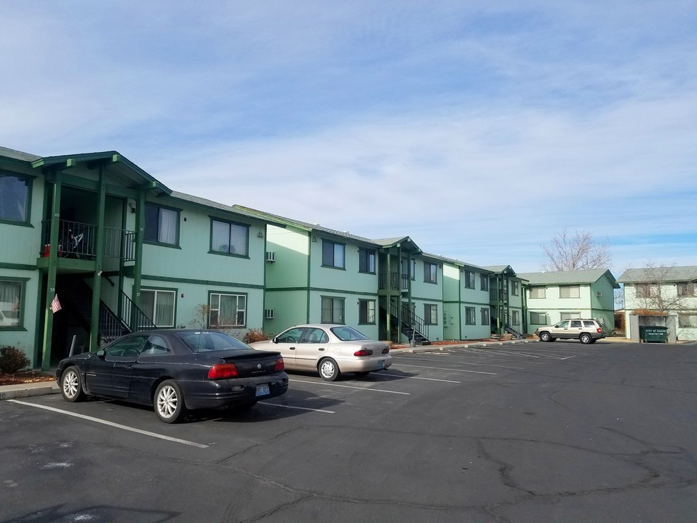 Primary Photo - Morning Glory Apartments
