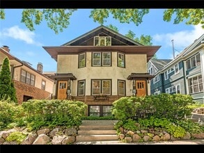 Building Photo - 1920 Fremont Ave S