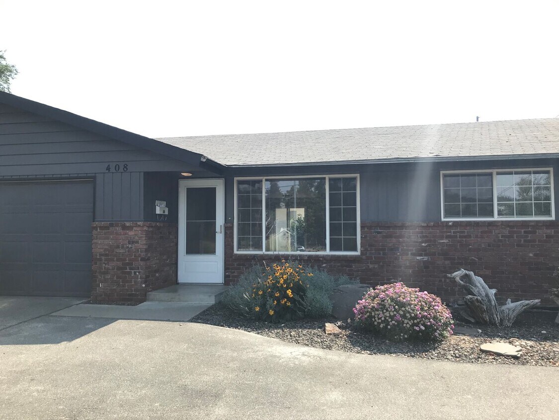 Primary Photo - 406Frem
