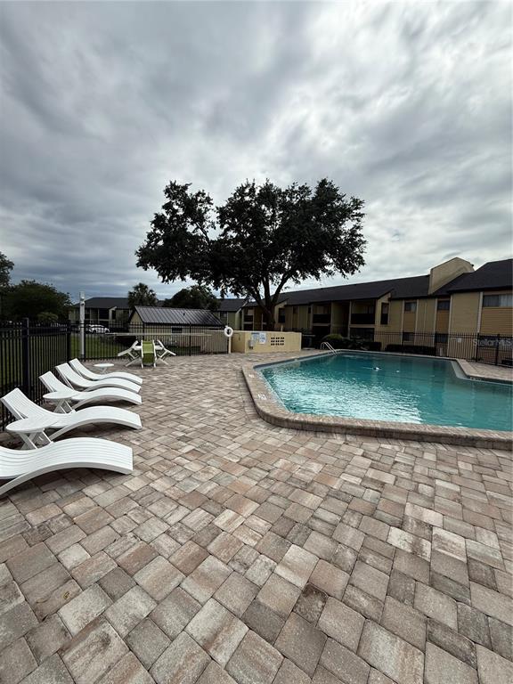 Foto del edificio - 944 N Lake Destiny Rd