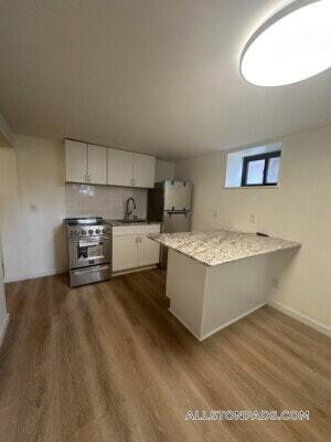 Foto del edificio - 32 Reedsdale St