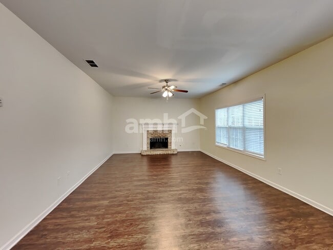 Building Photo - 146 Melrose Creek Dr