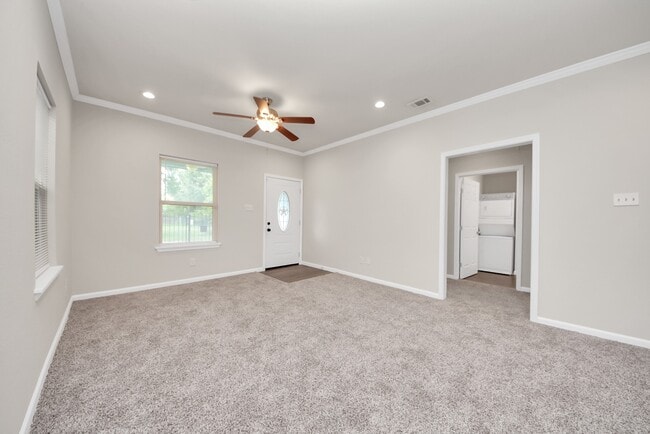 Building Photo - 3703 Lila St