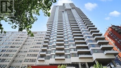 Building Photo - 50-2750 Dunfield Ave