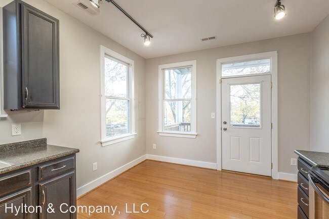 Building Photo - 2 br, 2 bath House - 1512 Porter St - Unit 1