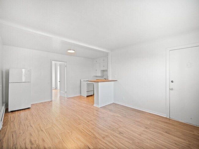 Foto del edificio - GREAT LOWER SOUTH HILL LOCATION CLOSE TO H...
