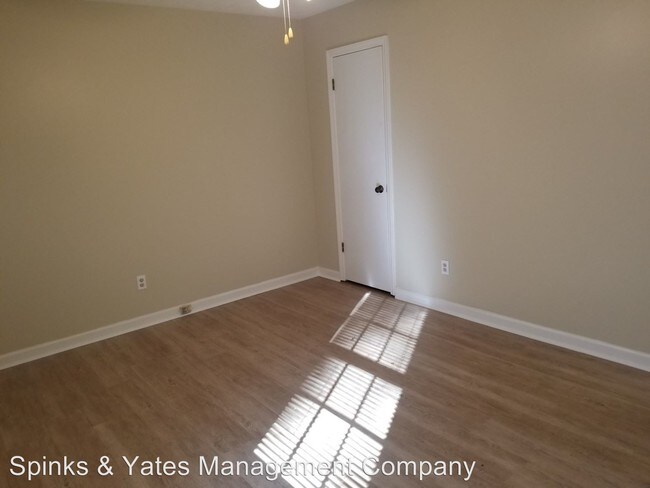 Building Photo - 3 br, 1 bath House - 563 Tin Bridge Rd