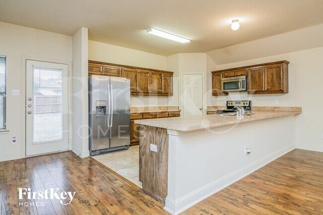 Building Photo - 607 Canvas Court