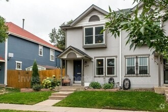 Building Photo - 470 W 4th Ave