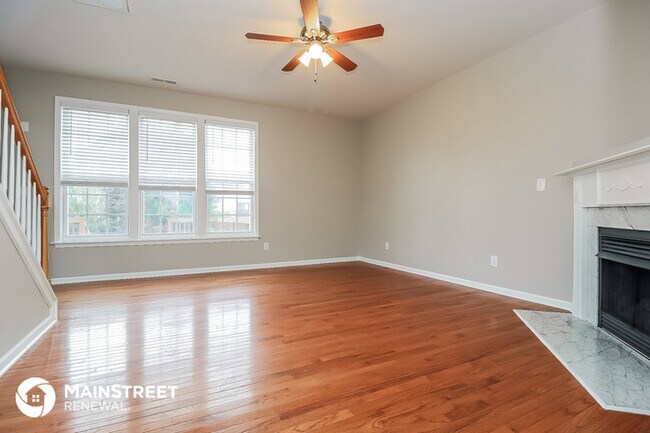 Building Photo - 105 Haywood Ln
