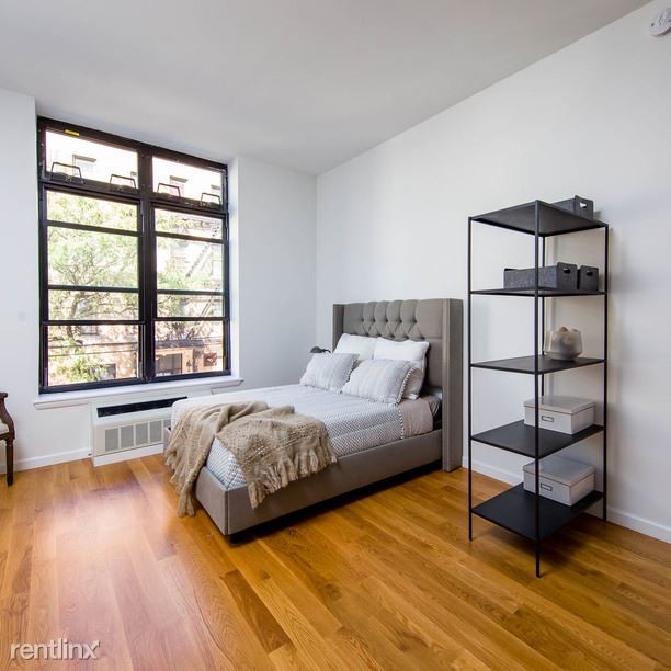 Building Photo - 618 Bushwick Ave