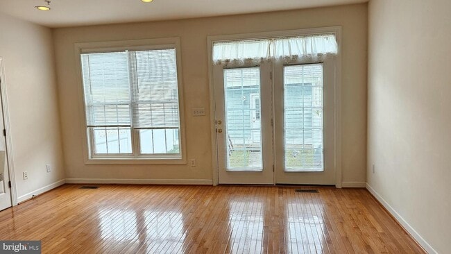 Building Photo - 3832 Carriage Hill Dr