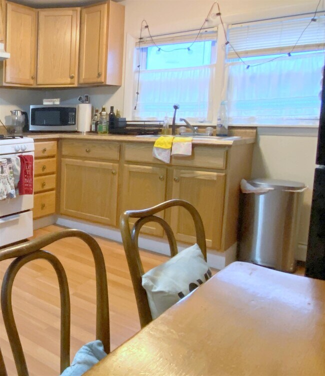 Foto del edificio - 392 Franklin St