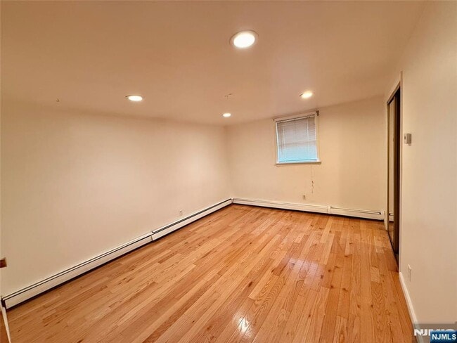 Foto del edificio - 12 Farview Terrace