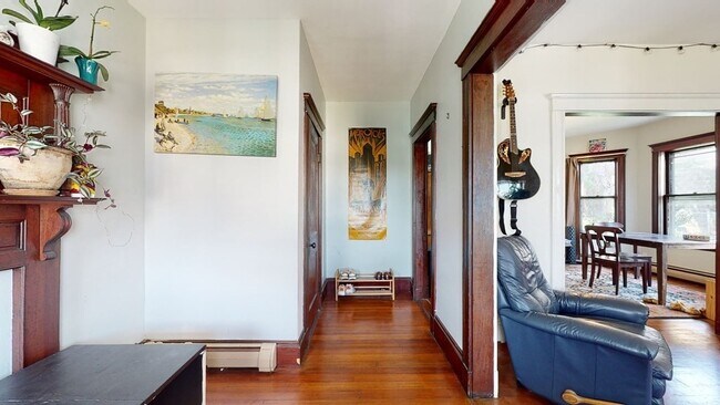 Foto del edificio - 5 Douglas Ave