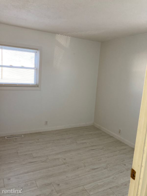 Building Photo - 3 br, 1 bath House - 2719 Plainfield Ave