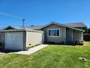 Building Photo - 8480 Birch St