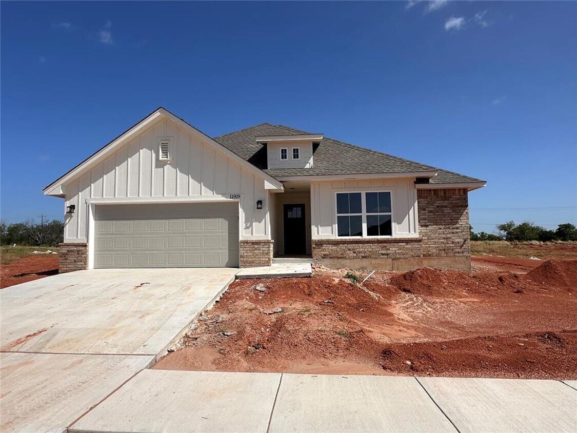 Foto principal - 11909 NW 120th St