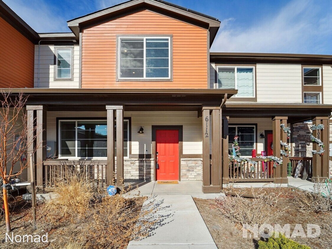Foto principal - 3 br, 2.5 bath House - 6112 N Lisbon St