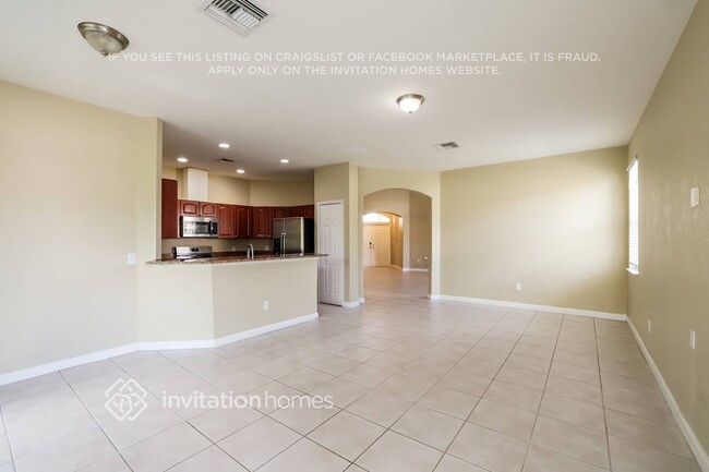 Foto del edificio - 10566 Galleria St