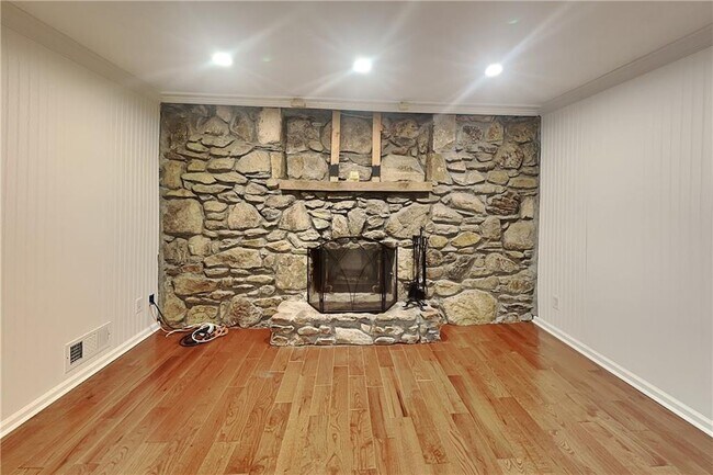 Building Photo - 4623 Huntridge Dr